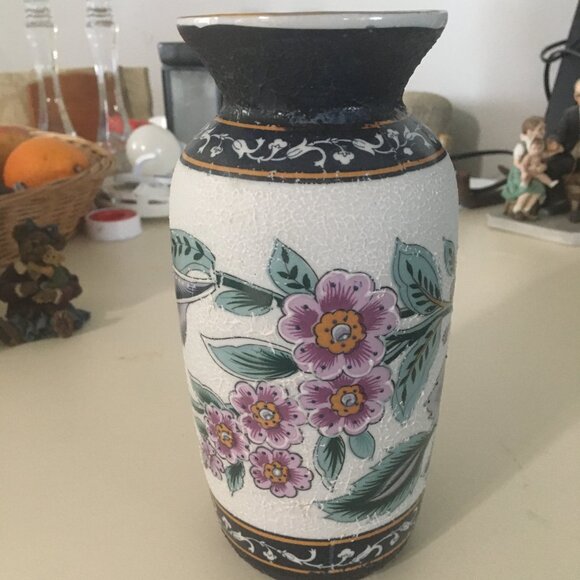 Vase Blue Color Textured Background - Picture 2 of 4